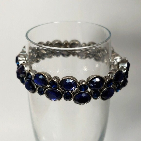 Silver Blue Crystal Bracelet – Sparkling Oval Gems, Magnetic Clasp, Jewelry - Picture 4 of 7